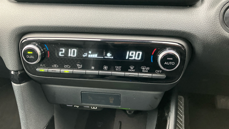 Toyota Yaris 1.5 Hybrid Excel 5dr CVT Hybrid Hatchback